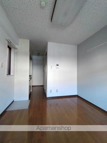 シェルプール弐番館の内装写真