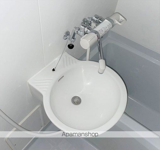 レオパレスレジェンスの内装写真