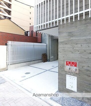 Ｏｎｅ泉[1LDK/60.12m2]のエントランス