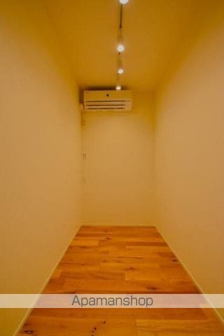 GRADO NishiーNipporiの内装写真