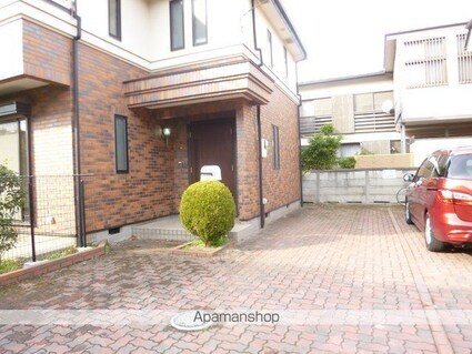 ヴェルドミール深沢Ａ[3LDK/134.55m2]のエントランス