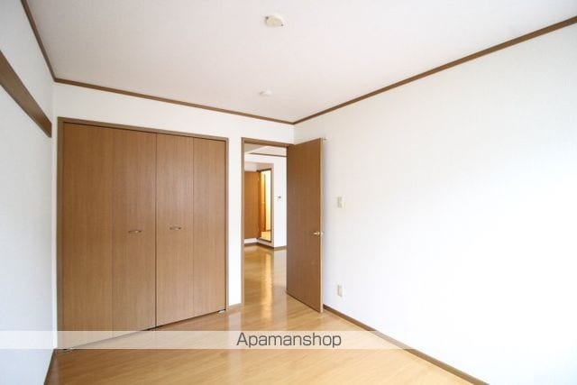 ラフィーネAYA A棟の内装写真
