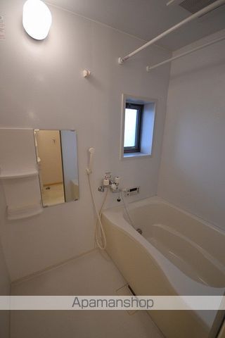 レイールの内装写真