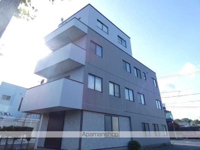 東伊場マンションの外観写真