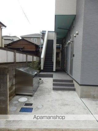 ディアコート亥鼻[1K/20.57m2]のエントランス