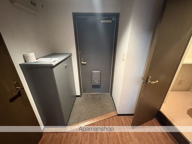LAVITA谷塚駅前Iの内装写真