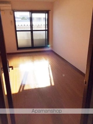 和歌山県和歌山市手平６丁目[1K/27m2]のリビング・居間