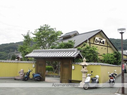 マーヴェラス　Ｅ[2LDK/54.85m2]の周辺4