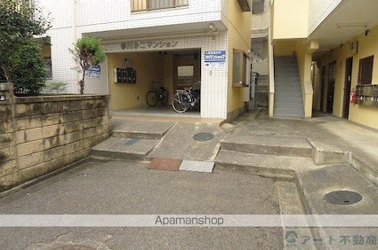 参川第２マンション[1K/22m2]のエントランス2