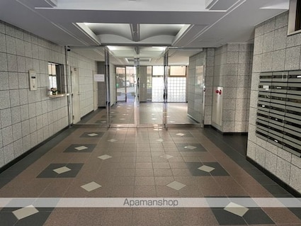 サンコート南草津[3LDK/76.89m2]のエントランス1