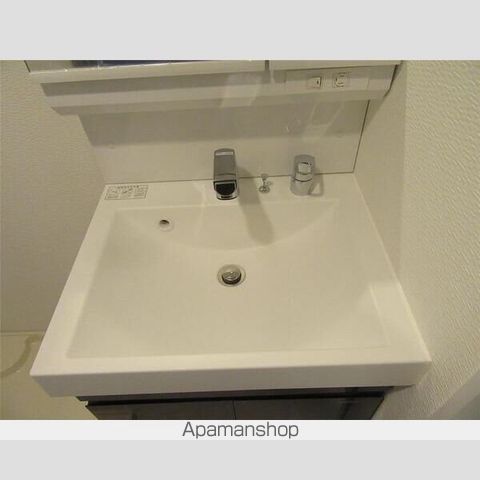 SーRESIDENCE福島ALOVITAの内装写真