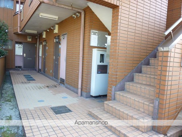 パレ・ドール町田上鶴間の玄関写真