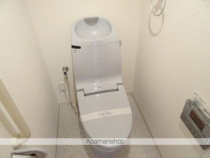 東仙台六番館[3LDK/70.14m2]のトイレ