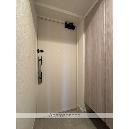 リビオメゾン新宿ｗｅｓｔ[2LDK/41.66m2]の玄関