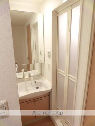 URESIDENCE淀屋橋の内装写真