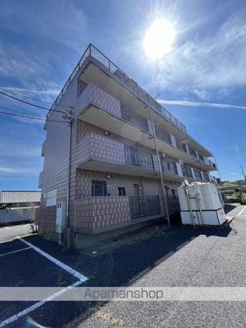 マンションリラ[2K/33.27m2]の外観2