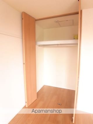 ロイヤルレジデンス[2DK/49.5m2]の収納