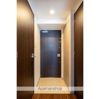 東京都新宿区百人町１丁目[1LDK/31.04m2]の玄関