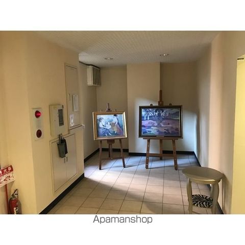 MYプラザ円山公園の玄関写真