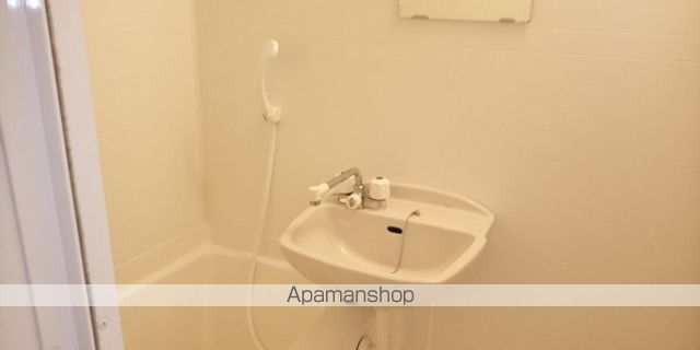 レオパレス南小倉の内装写真