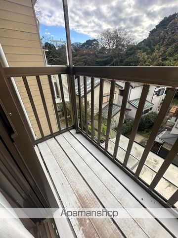 三浦市 2階建 築34年の内装写真