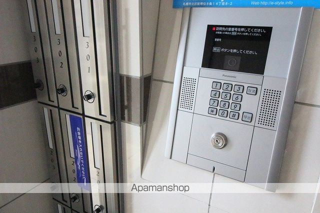 カーサノーブルの玄関写真