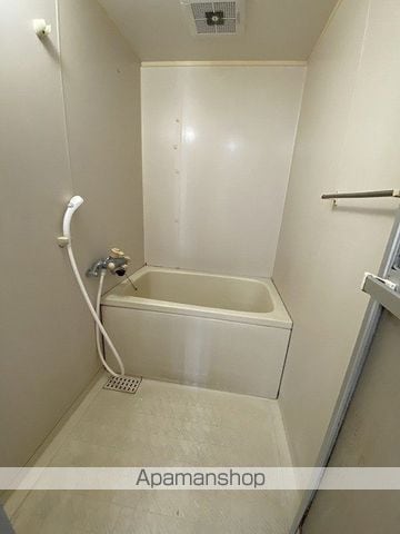 フルーツバスケットの内装写真