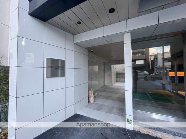 クイン テッド城東の玄関写真