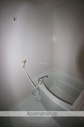 サンロイヤル加茂[1K/27.08m2]のバス