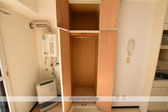 サイレンス医大前の内装写真