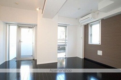 ステージファースト方南町アジールコート[1R/28.26m2]のリビング・居間