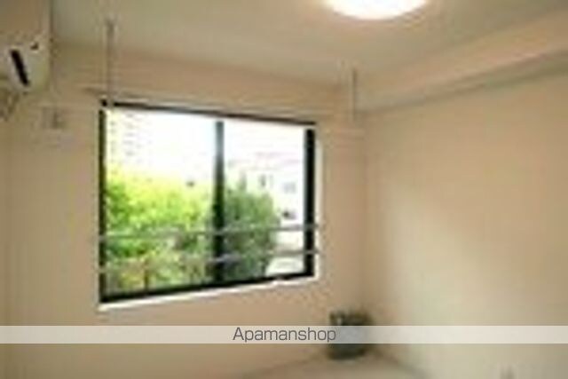 Ｔ’ｓ　Ｃｕｏｒｅ赤羽志茂[1R/15.82m2]のリビング・居間