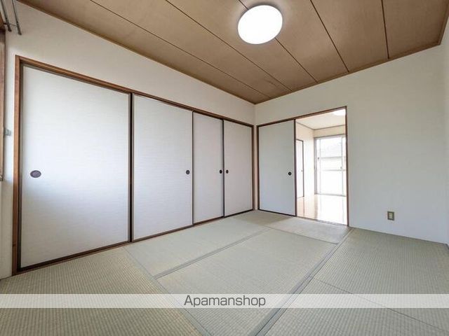 シャトー大半田I棟の内装写真