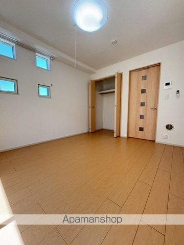 ETERNAL BONDの内装写真