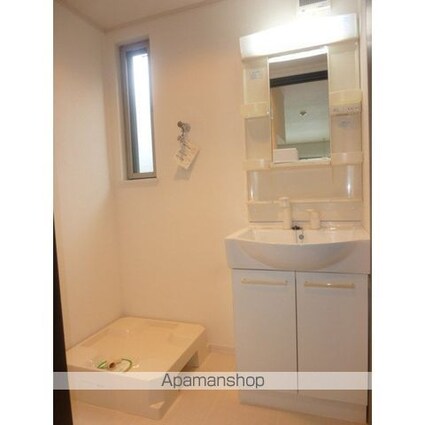 東京都葛飾区宝町２丁目[1R/31.25m2]の洗面所