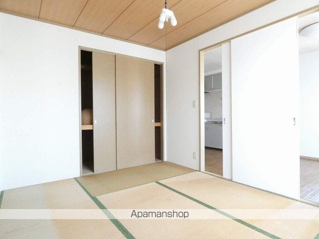 SOUTH−MINYの内装写真