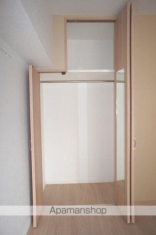 エンクレストNEO博多駅南の内装写真