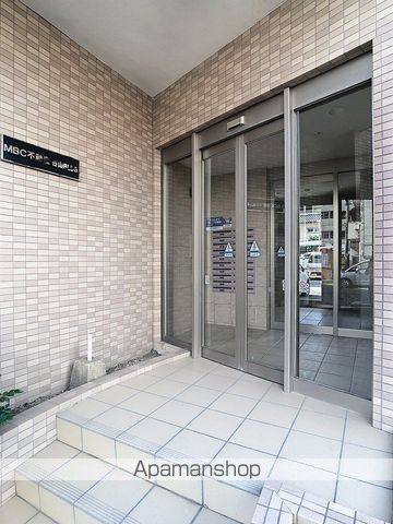 MBC不動産 谷山ビルの玄関写真