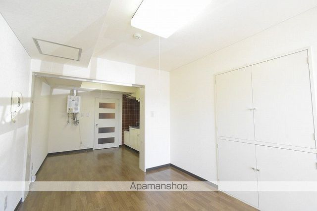エンドレス三井西岡の内装写真