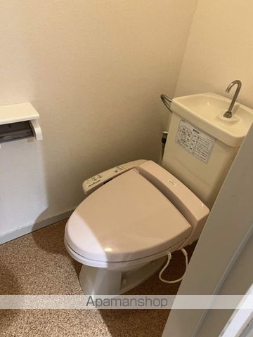 エーワイハイツ寺塚の内装写真