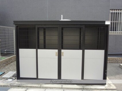 岐阜県岐阜市薮田南１丁目[1K/30.98m2]の共用部3