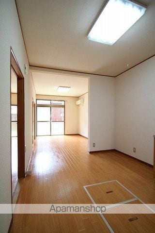 サニーハイツ栄2号棟の内装写真