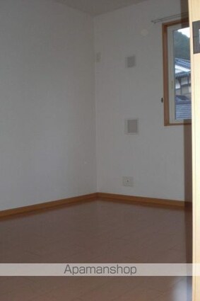 グレイス吉田　Ⅱ番館[2LDK/54.85m2]のリビング・居間2