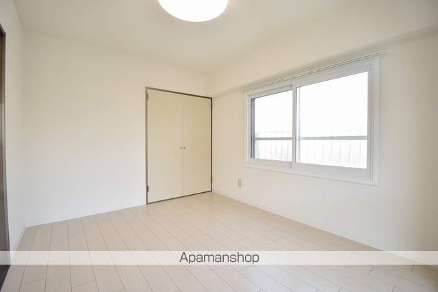 ライオンズマンション二十四軒の内装写真
