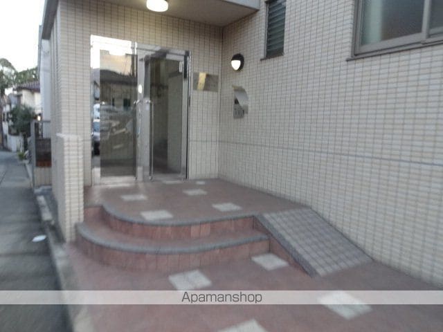 グランソレーユの玄関写真