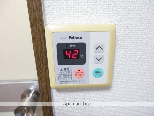 クラウドの内装写真