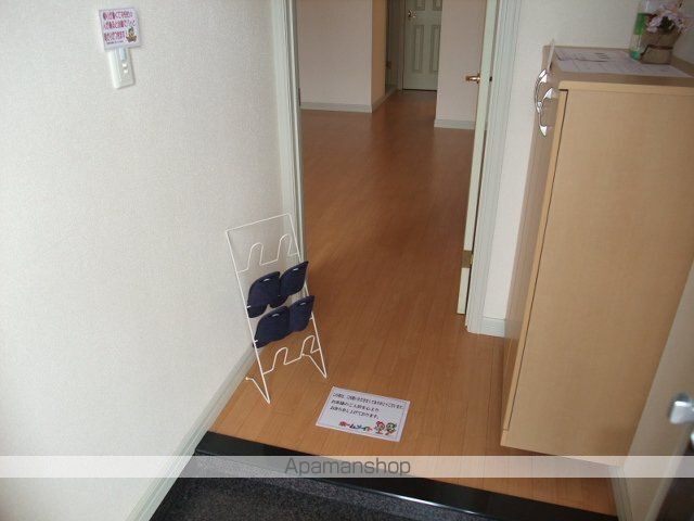 プレッソ ヴィアーレの内装写真