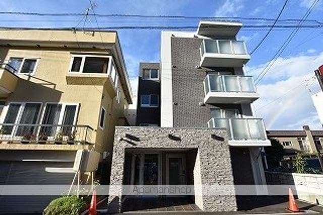フェーラシュヴァル南円山の外観写真