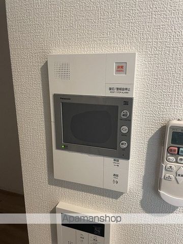 C0MF0RIALIV淡路町一丁目の内装写真