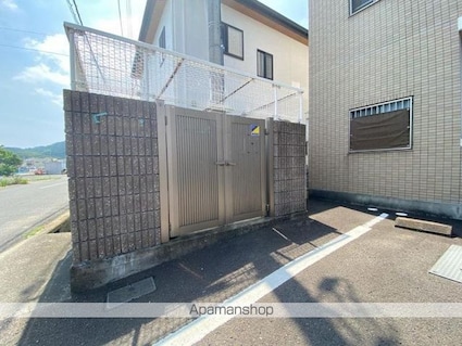 グリーンヒルズ片山[2LDK/56.7m2]の共用部3